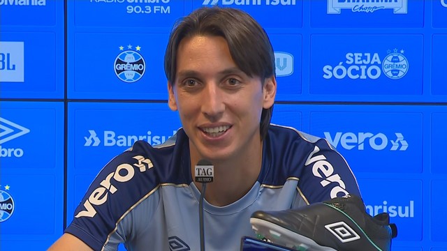 Geromel vibra com redenção de 